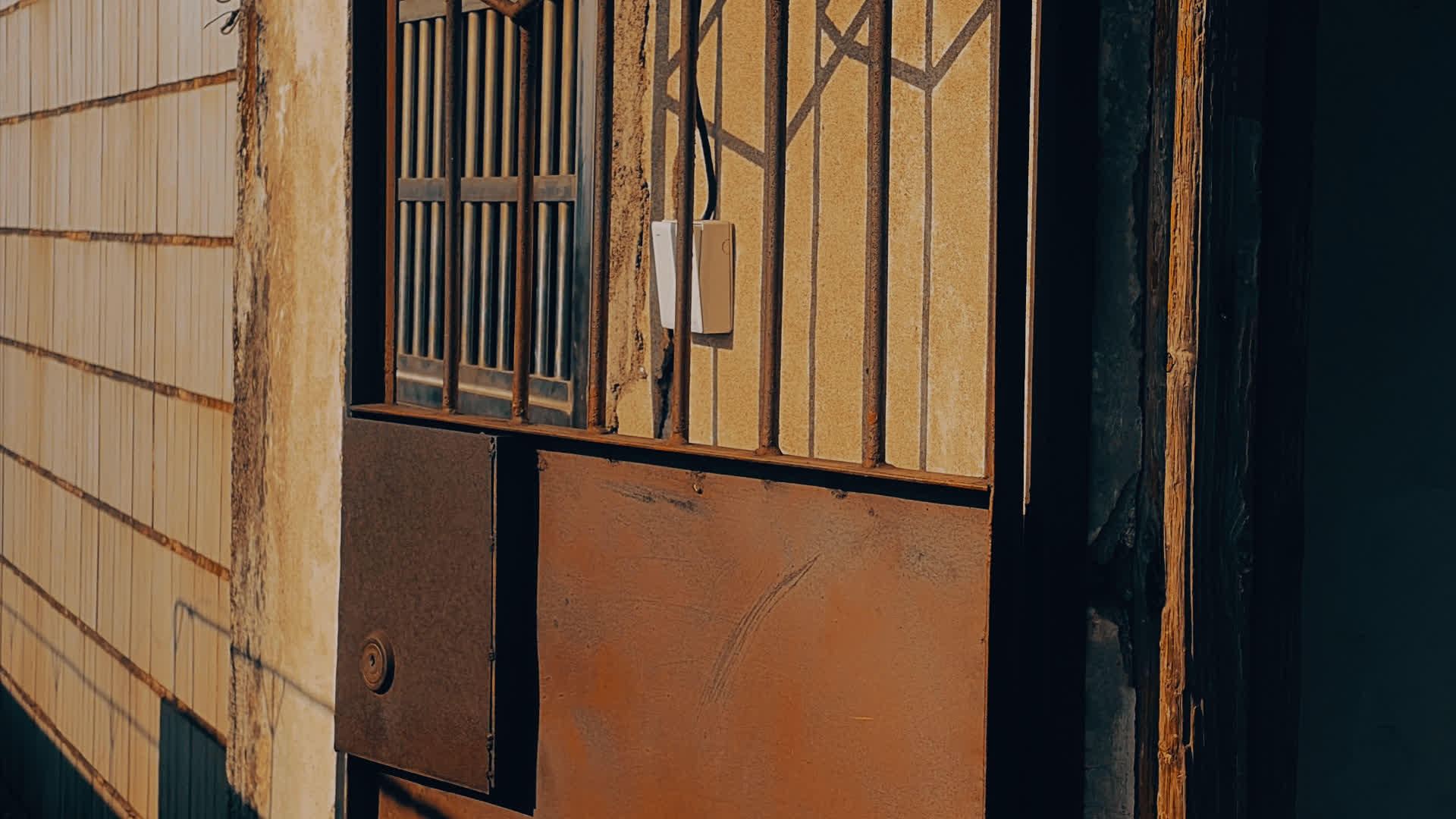 应用 LUT 后预览