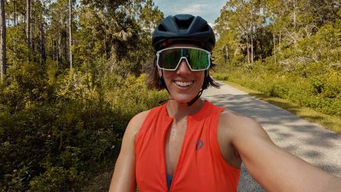 温暖的橙棕色 墨西哥风格