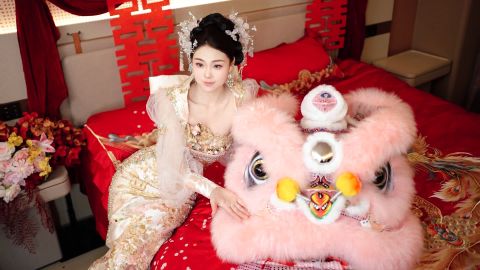 婚礼室内人像高对比琥珀橙