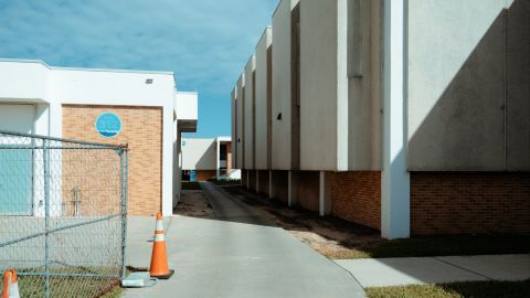 受柯达克隆25启发的具有绿色气氛的电影外观